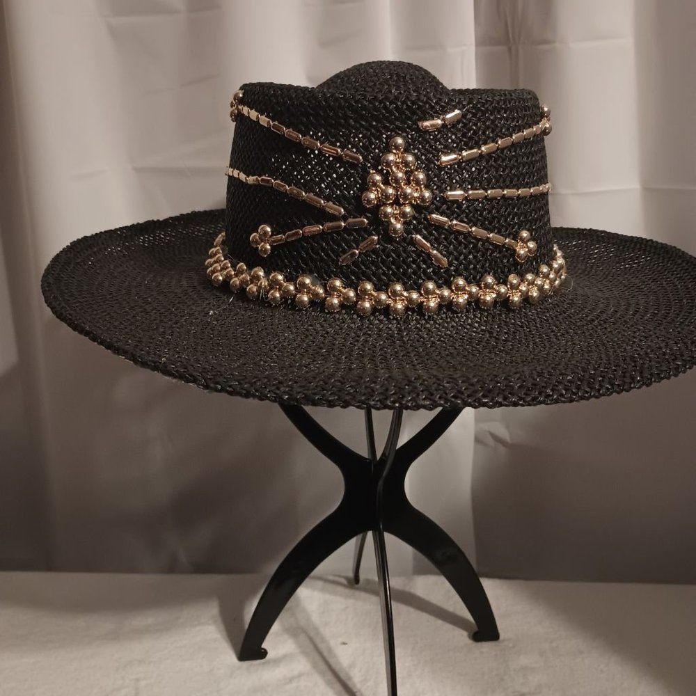 SUMMER  CLEARANCE MEN/WOMEN BLACK/GOLD FEDORA  HAT FOR CASUAL AND OTHER EVENTS